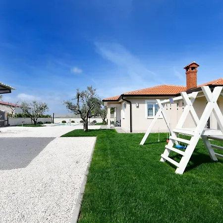 Hotell Olea By Istrabook 4*